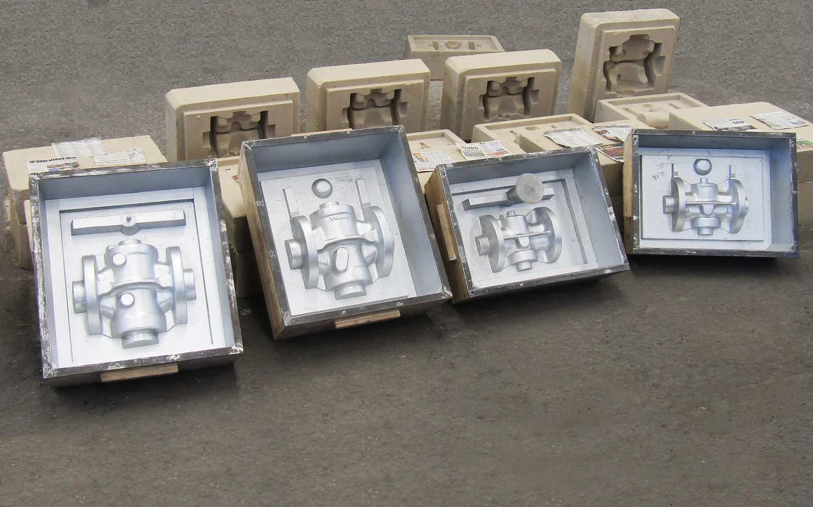 Molds for valve casting