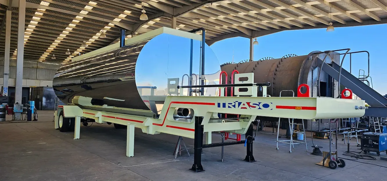 Image of an Asphalt Storage Tank inside the production facility