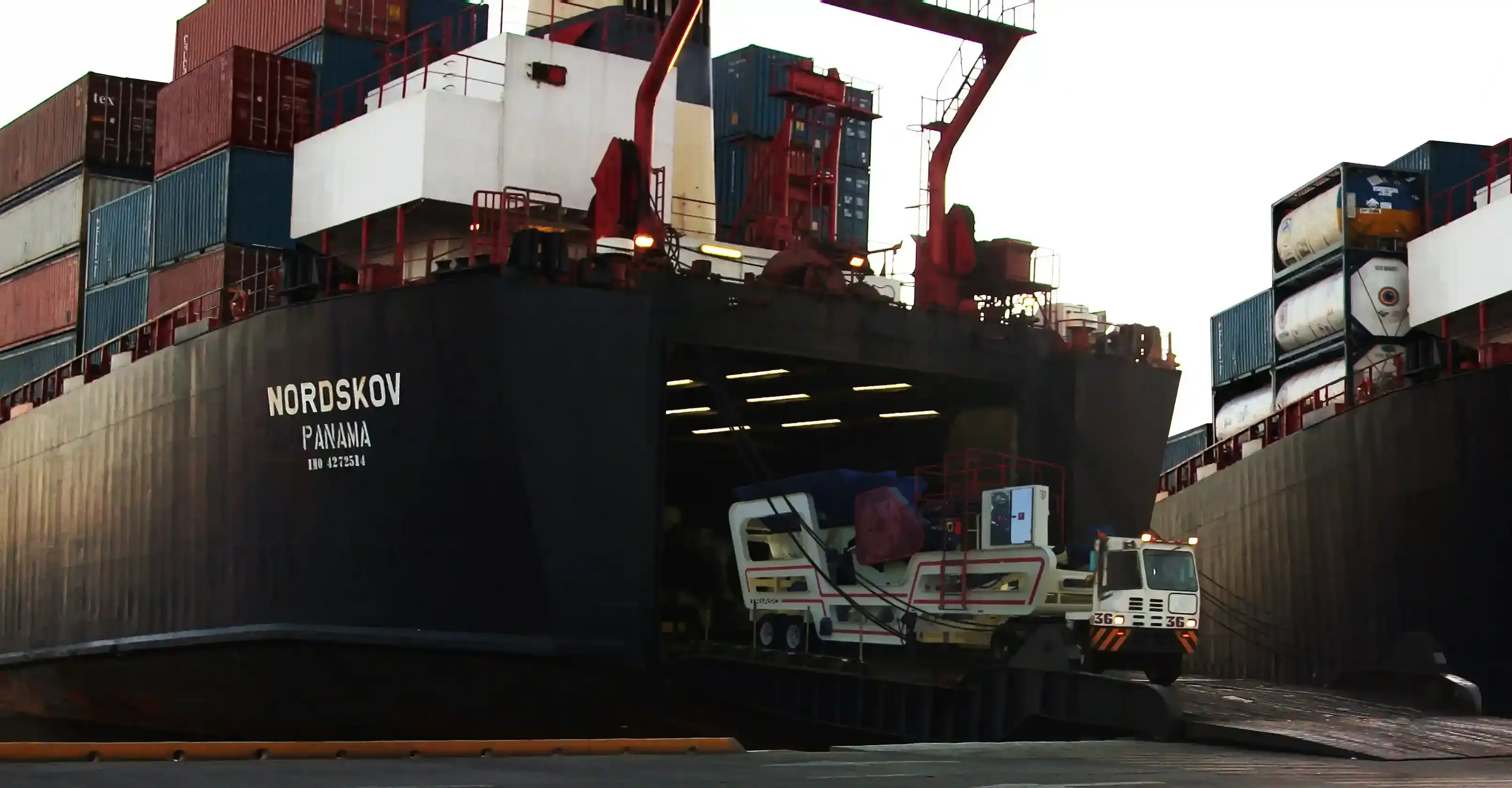 Rock crusher unloaded from a cargo ship